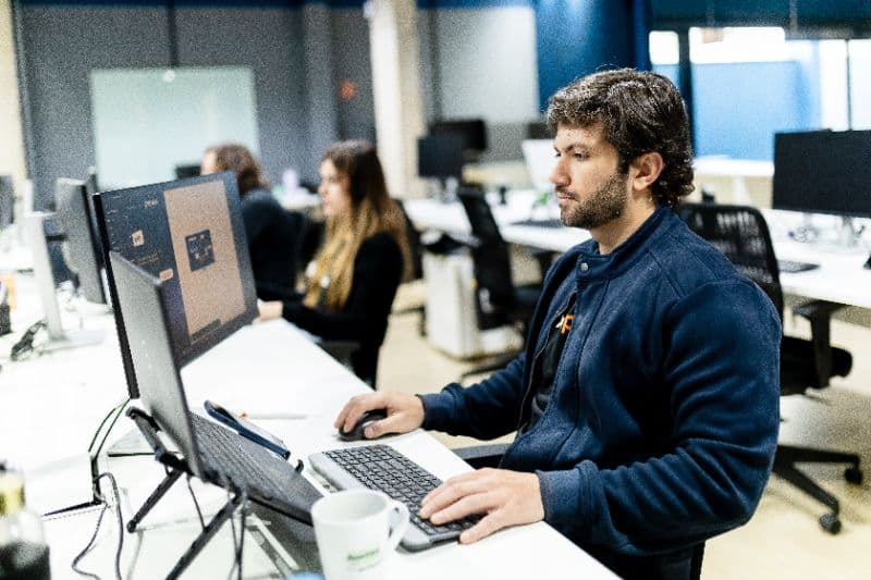 Como evitar falhas comuns no LMS de treinamento em 2026